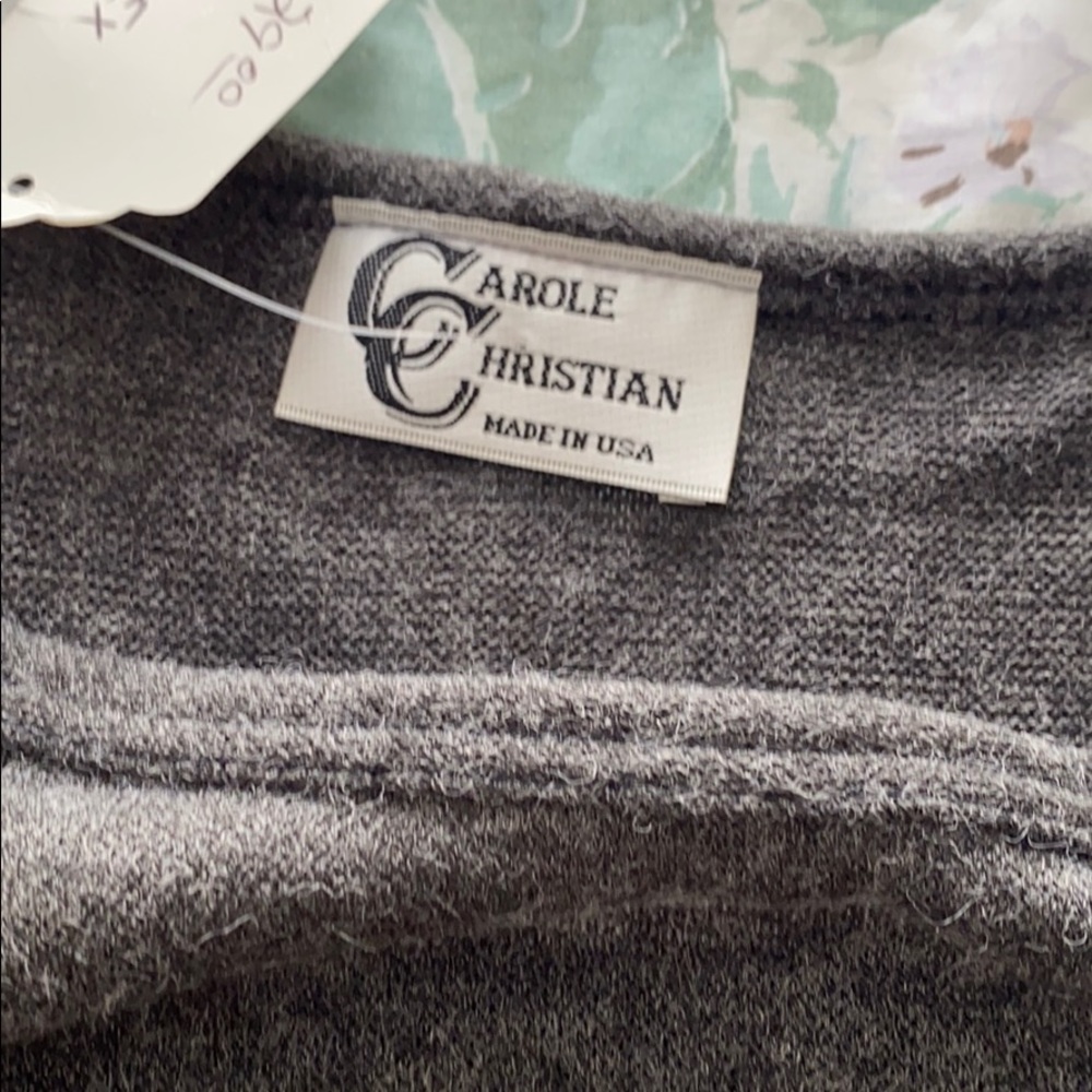 Sweater - Picture 2 of 5